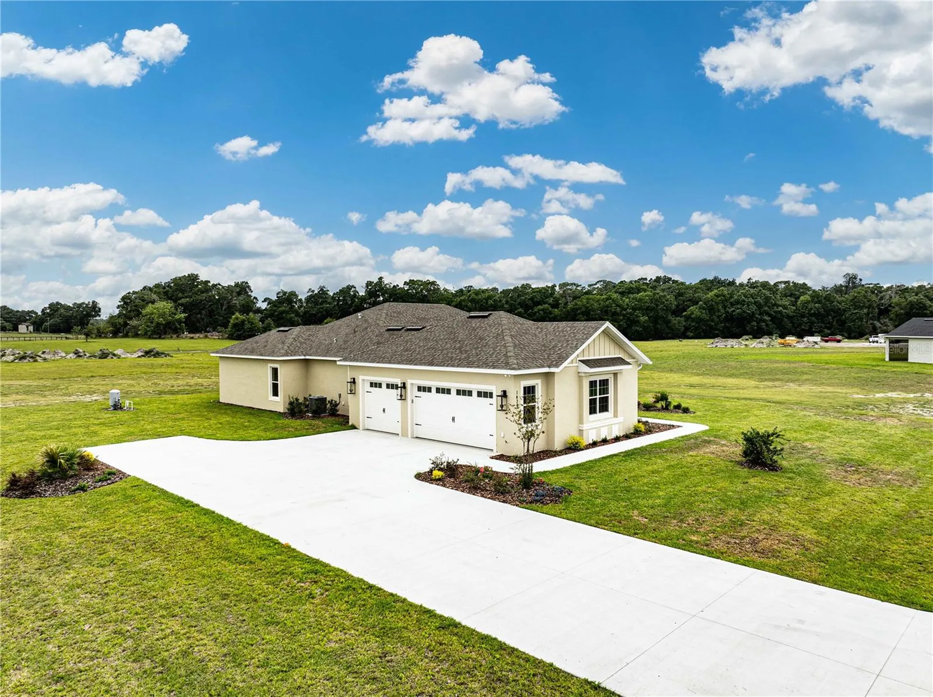 1439 Cr 212 Oxford FL 34484