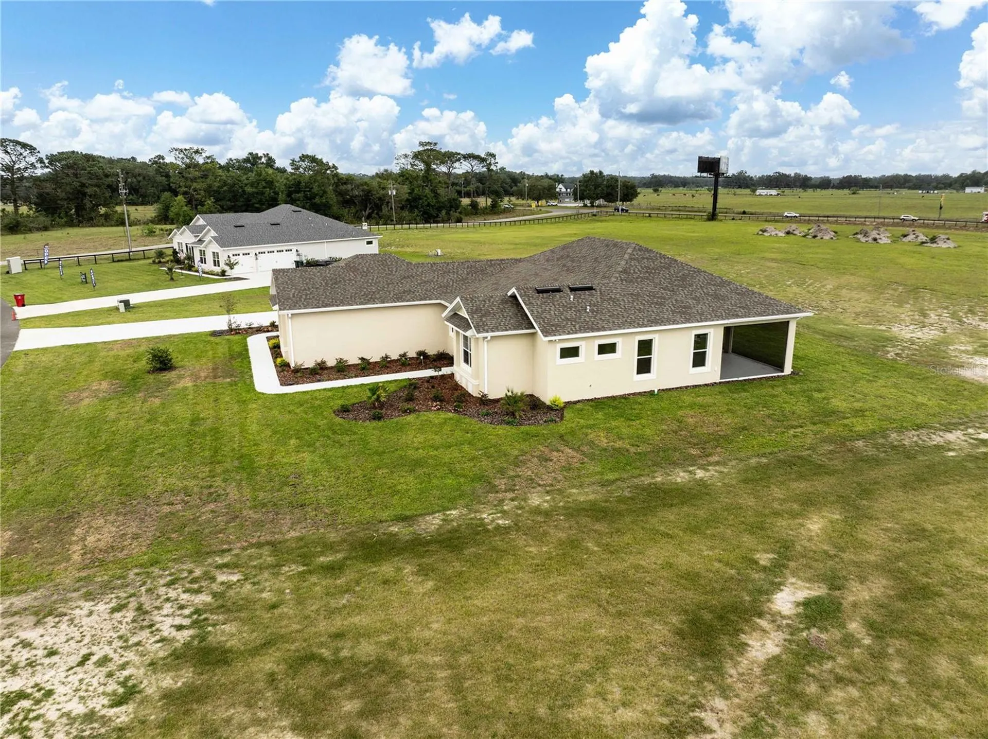 1439 Cr 212 Oxford FL 34484