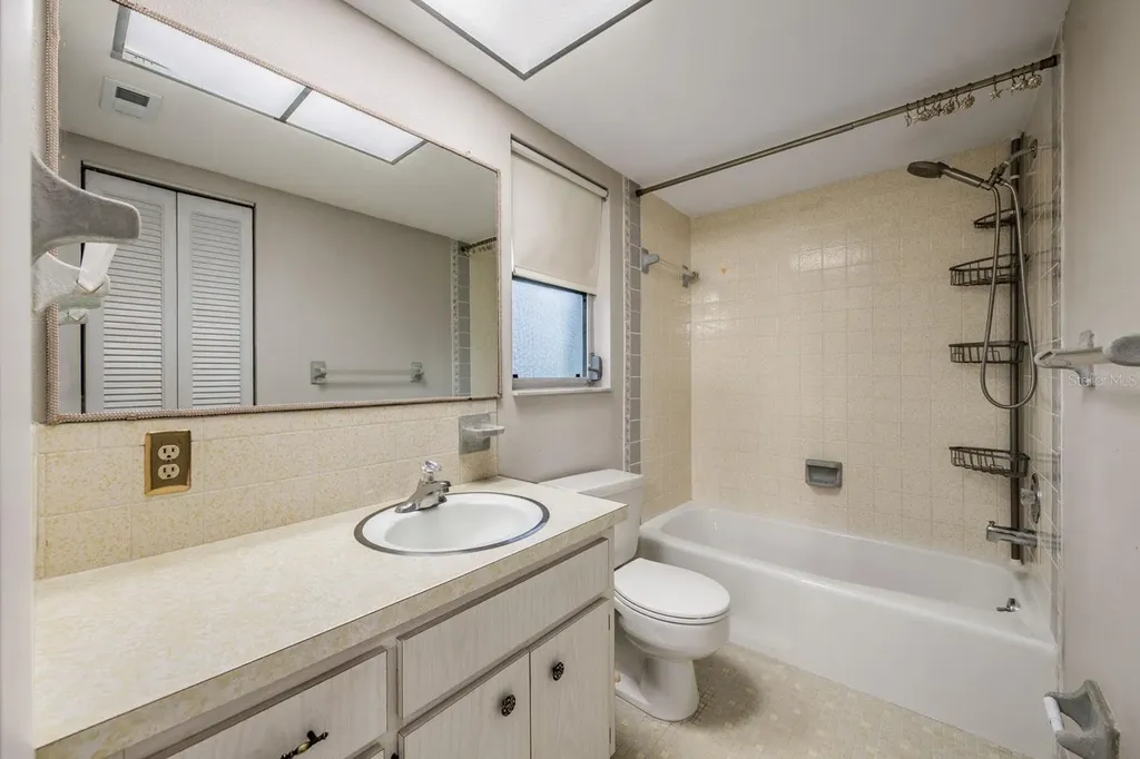 20 Shell Circle Palm Harbor FL 34684