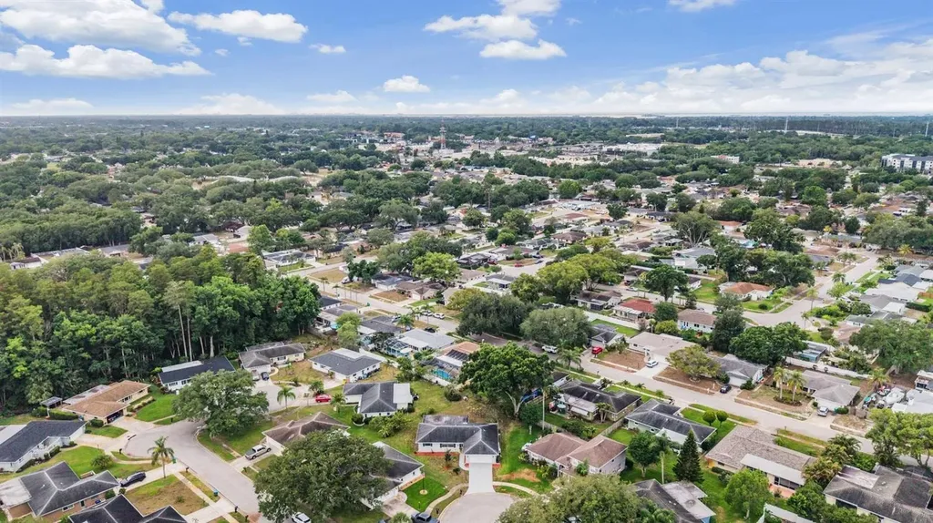 20 Shell Circle Palm Harbor FL 34684