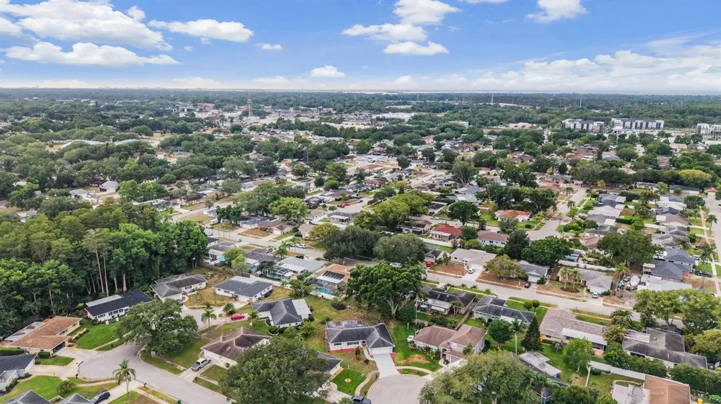 20 Shell Circle Palm Harbor FL 34684