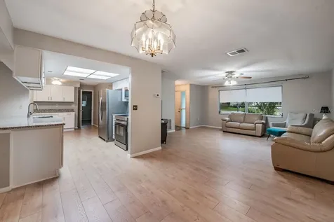 20 Shell Circle Palm Harbor FL 34684