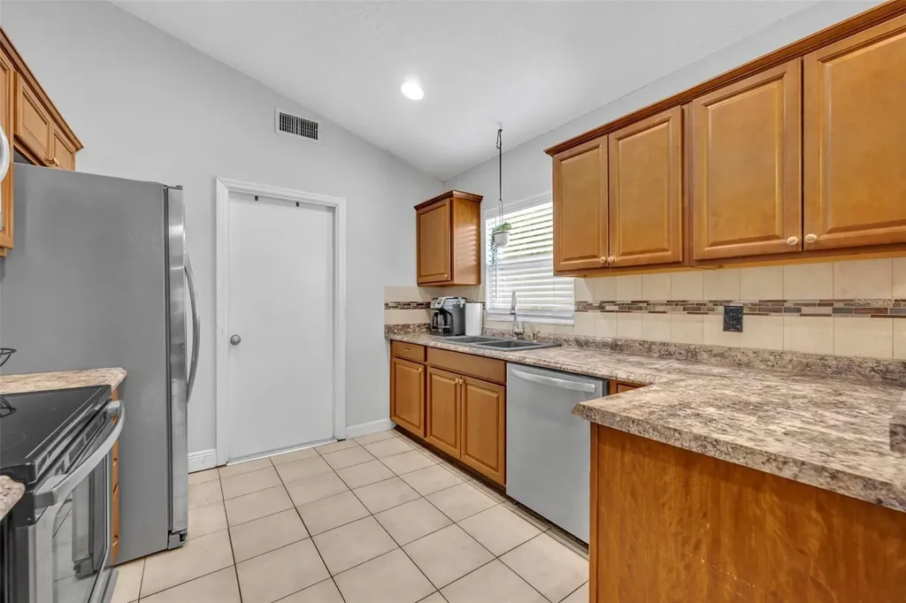 1921 Blue Fox Court Orlando FL 32825