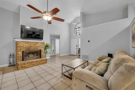 1921 Blue Fox Court Orlando FL 32825