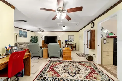 5300 NE 2nd Lane Ocala FL 34470