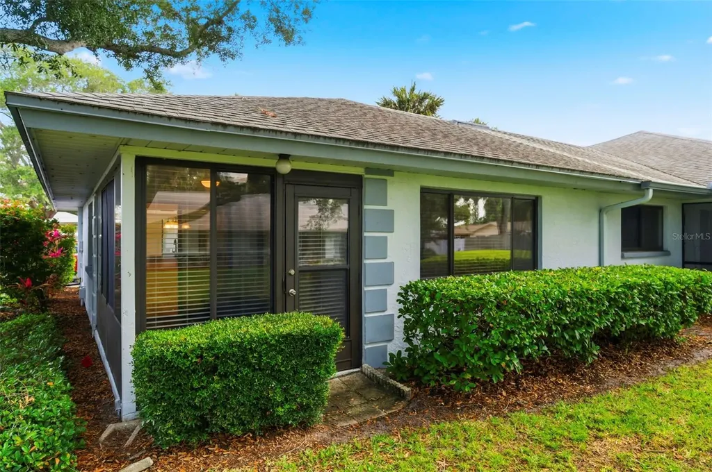 2733 Countryside Boulevard Clearwater FL 33761