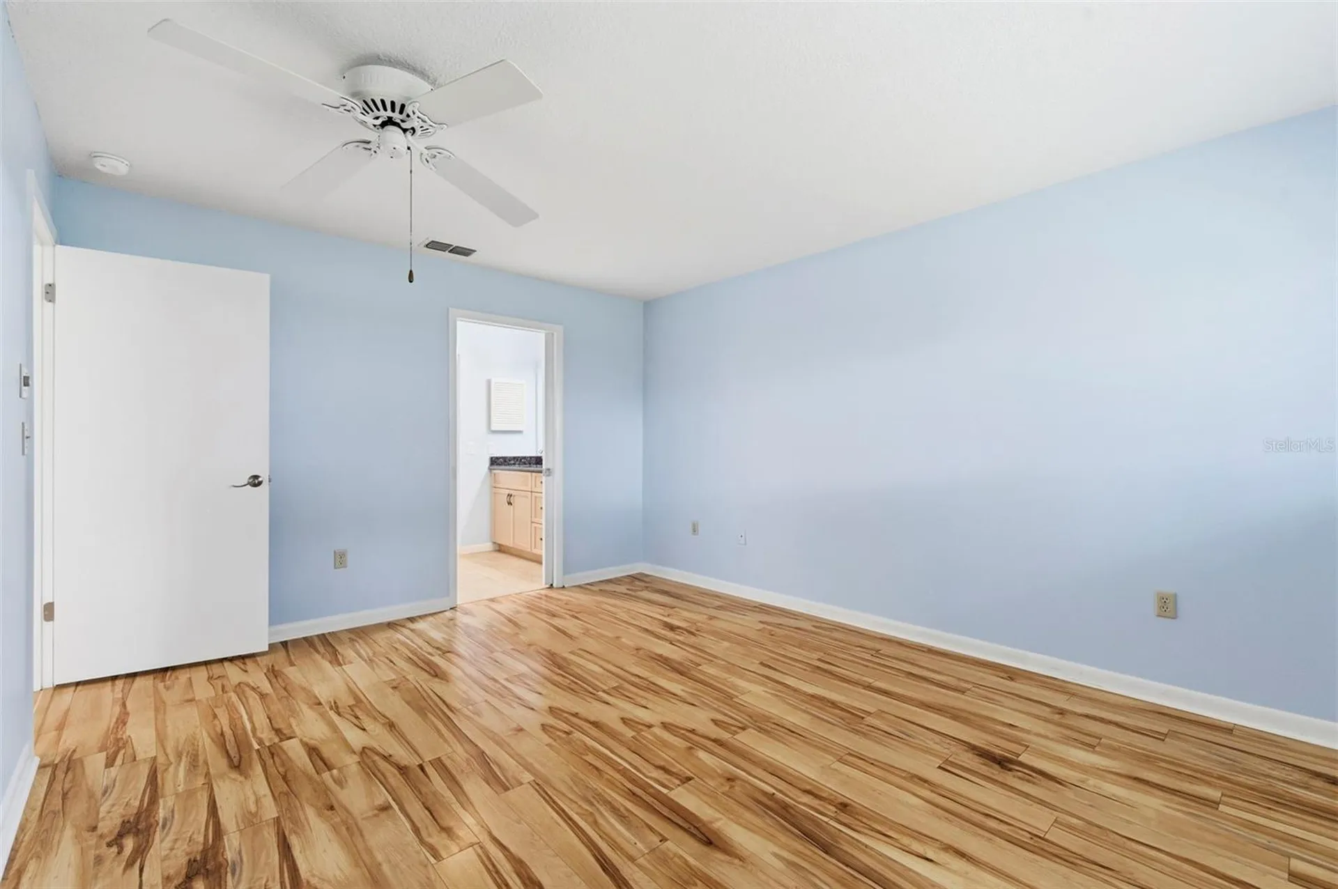 2733 Countryside Boulevard Clearwater FL 33761