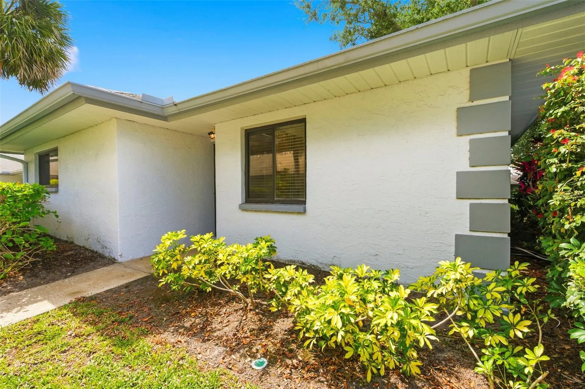 2733 Countryside Boulevard Clearwater FL 33761