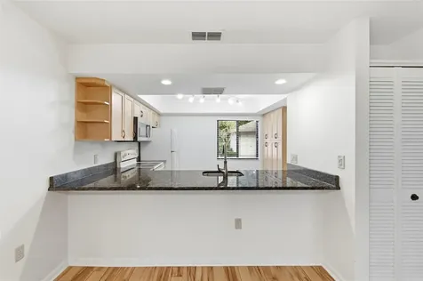 2733 Countryside Boulevard Clearwater FL 33761