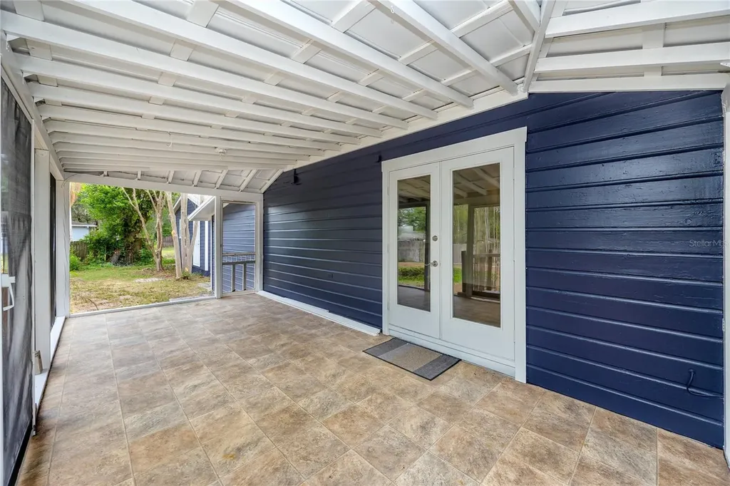 7134 Lauder Place Tampa FL 33617
