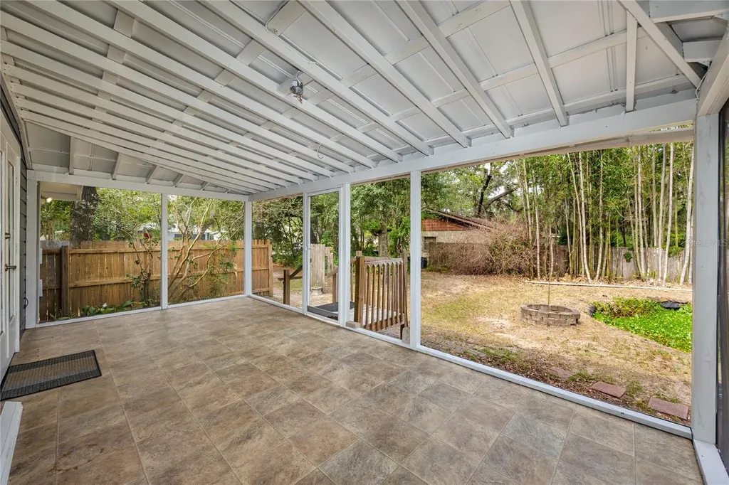 7134 Lauder Place Tampa FL 33617