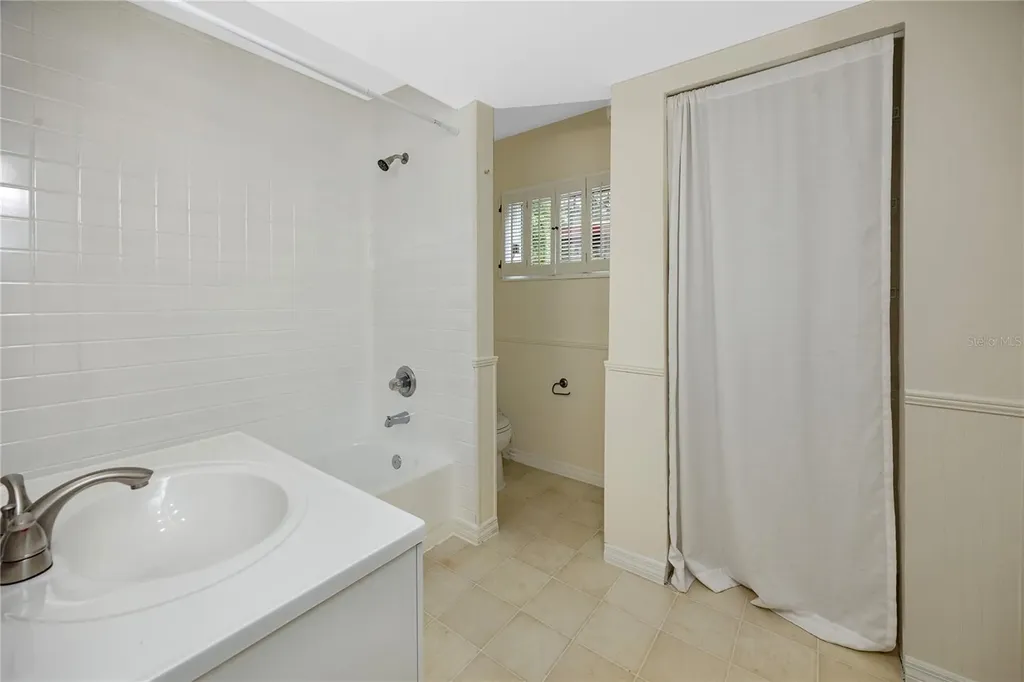 7134 Lauder Place Tampa FL 33617