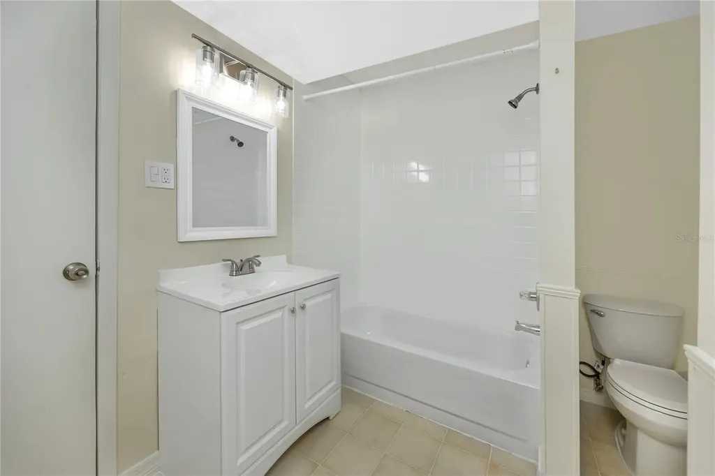 7134 Lauder Place Tampa FL 33617