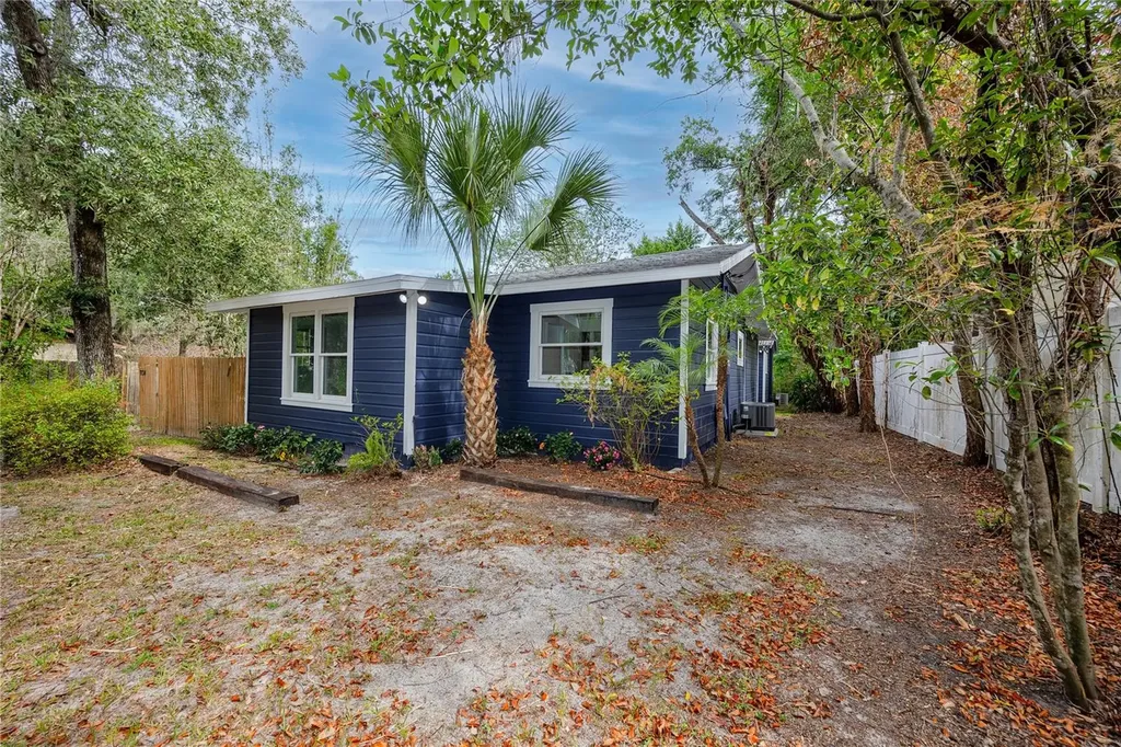 7134 Lauder Place Tampa FL 33617