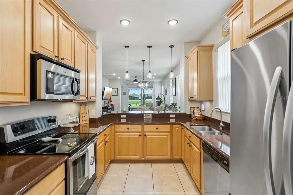 2448 Palm Tree Drive Kissimmee FL 34759