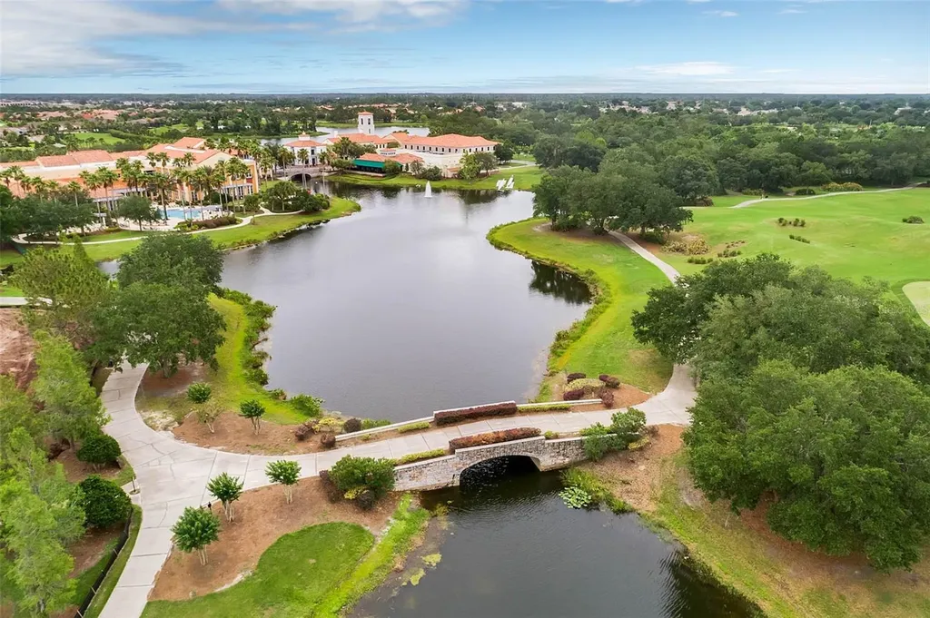 2448 Palm Tree Drive Kissimmee FL 34759