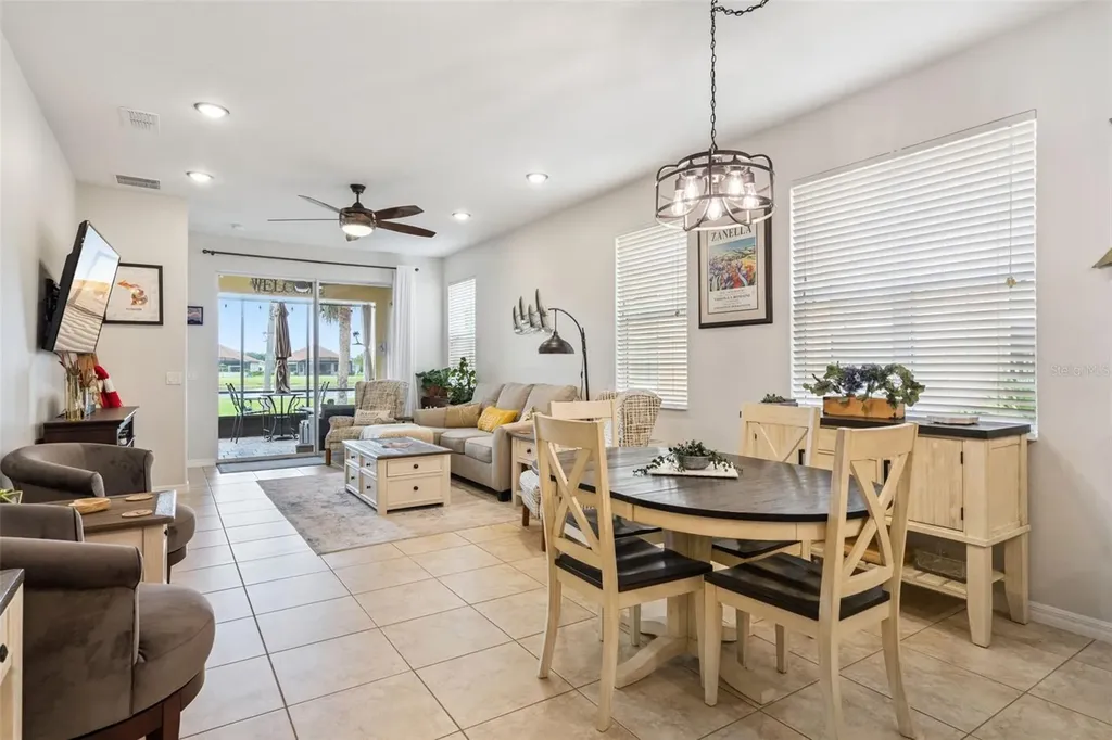 2448 Palm Tree Drive Kissimmee FL 34759