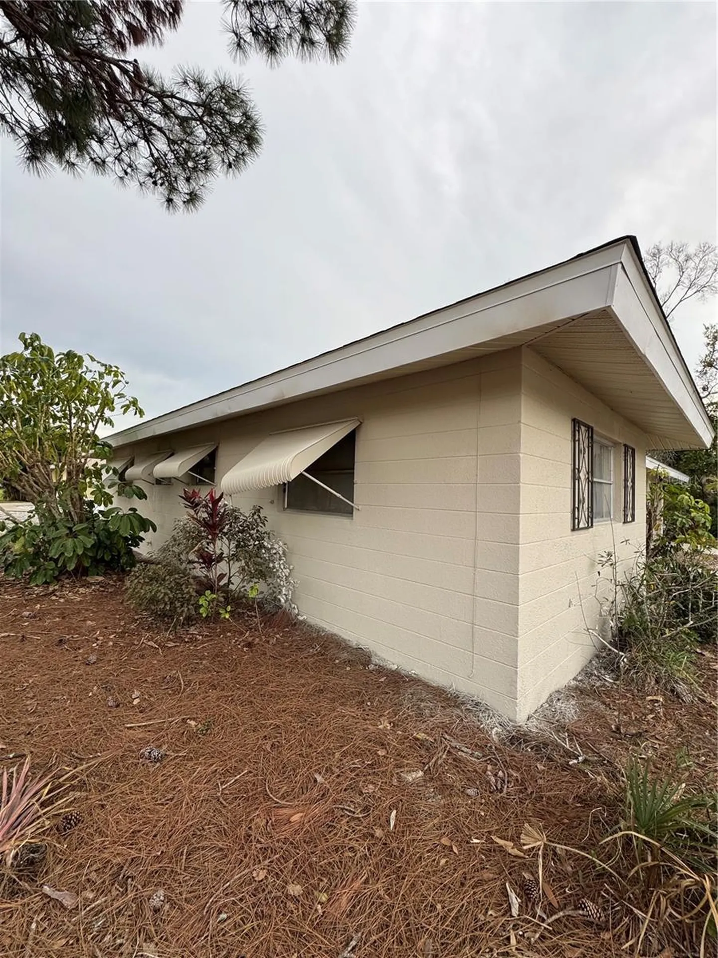 5004 Medalist Road Sarasota FL 34243