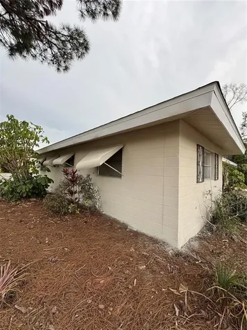 5004 Medalist Road Sarasota FL 34243