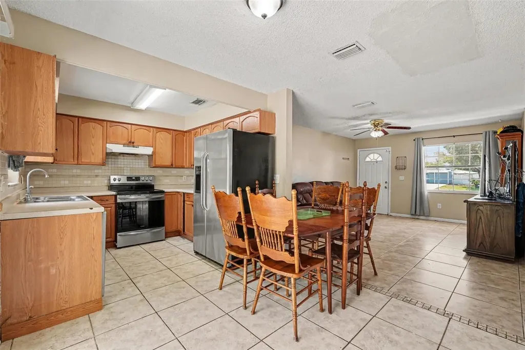 10108 Alambra Avenue Tampa FL 33619