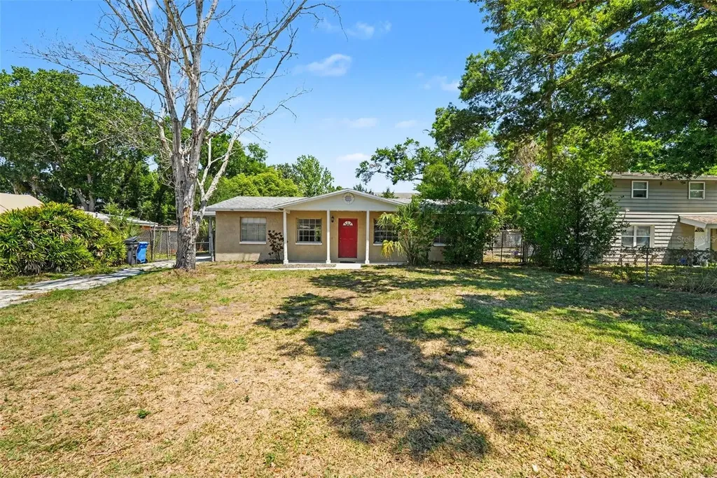 10108 Alambra Avenue Tampa FL 33619