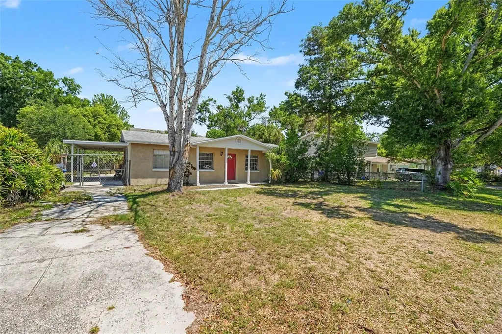 10108 Alambra Avenue Tampa FL 33619