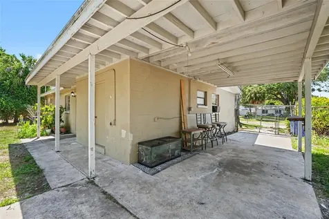 10108 Alambra Avenue Tampa FL 33619