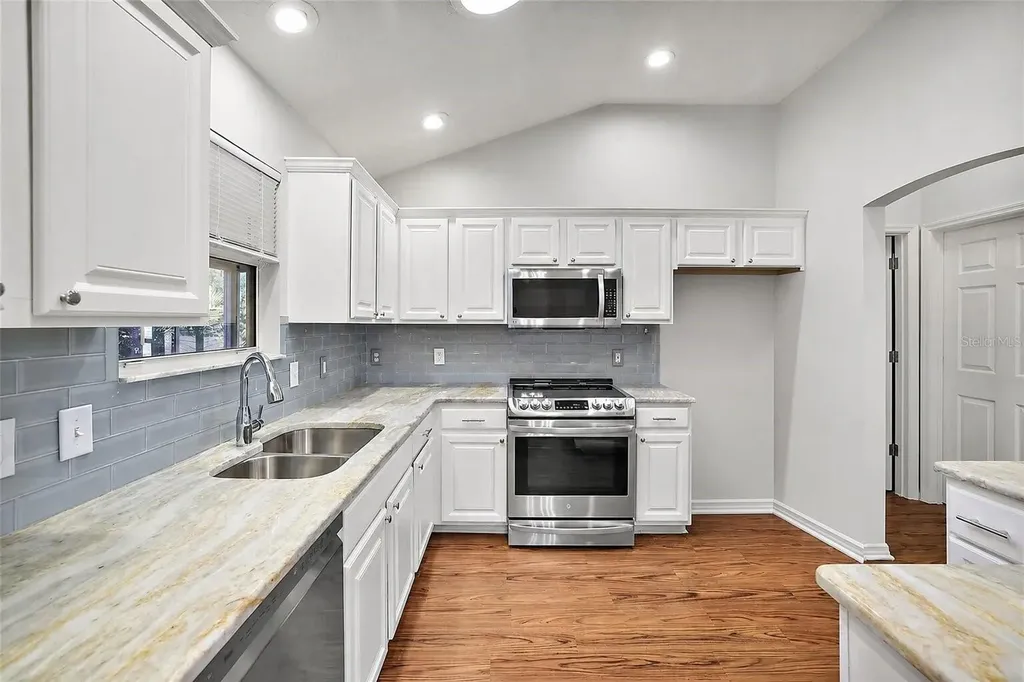 806 San Salvador Drive The Villages FL 32159