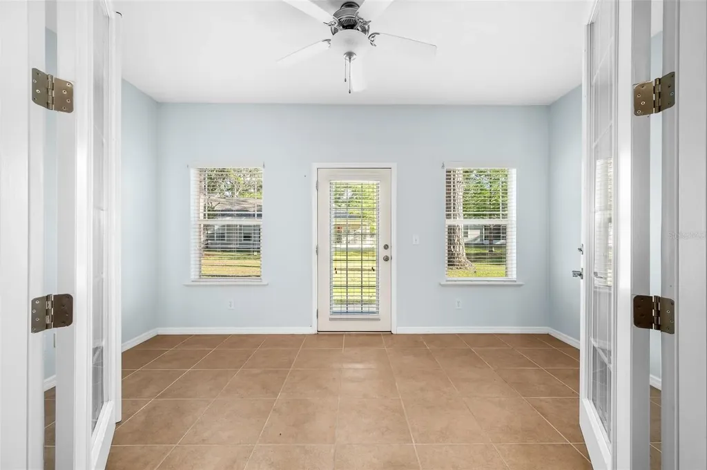 12837 NW 12th Road Newberry FL 32669