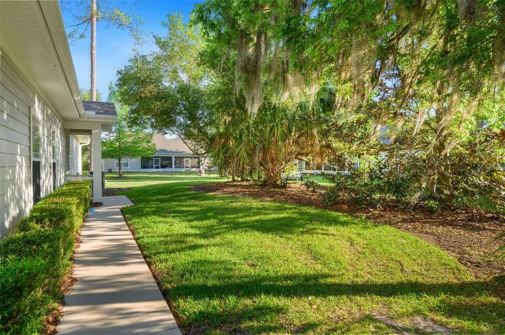 12837 NW 12th Road Newberry FL 32669