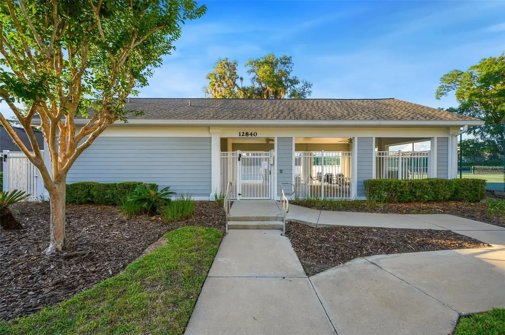 12837 NW 12th Road Newberry FL 32669