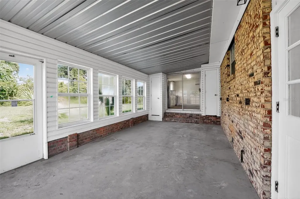 219 N East Avenue Panama City FL 32401
