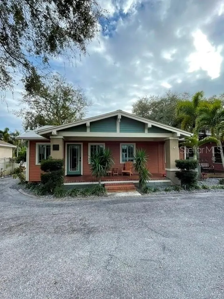 311 Belleview Boulevard Belleair FL 33756