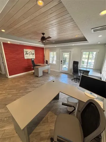 311 Belleview Boulevard Belleair FL 33756