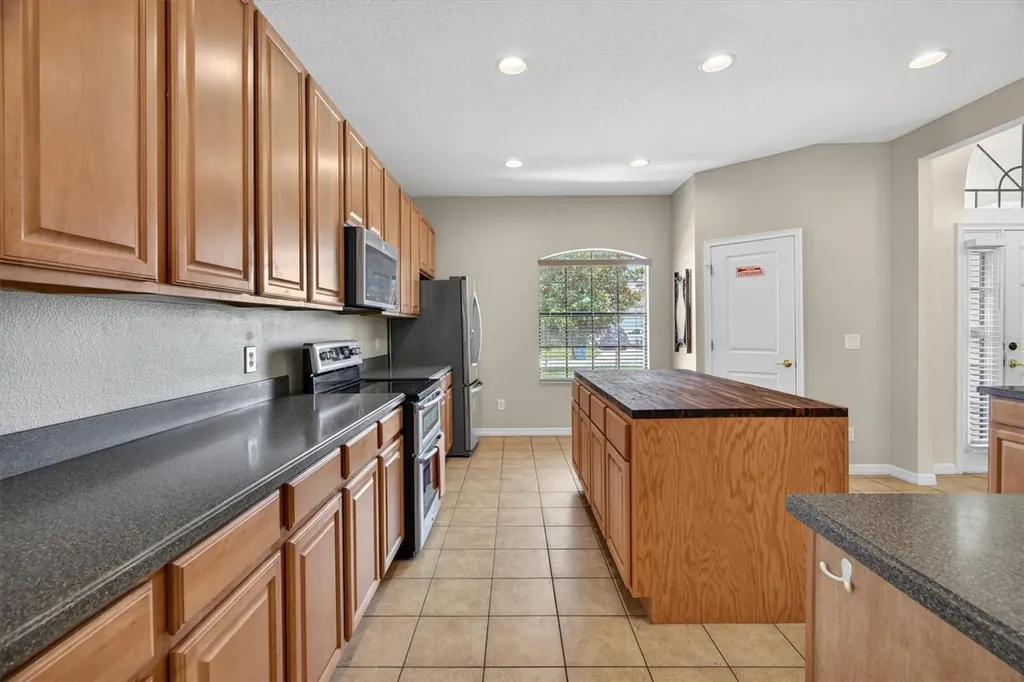 369 Villa Sorrento Circle Haines City FL 33844