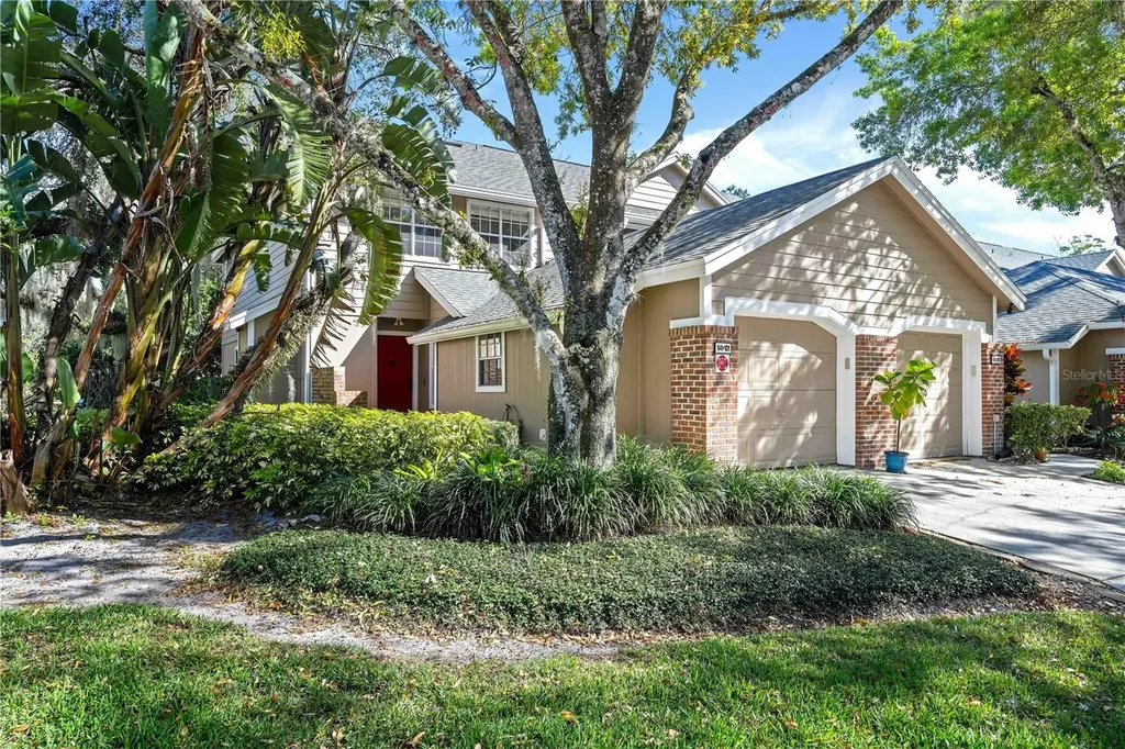 641 Maple Oak. Circle Altamonte Springs FL 32701