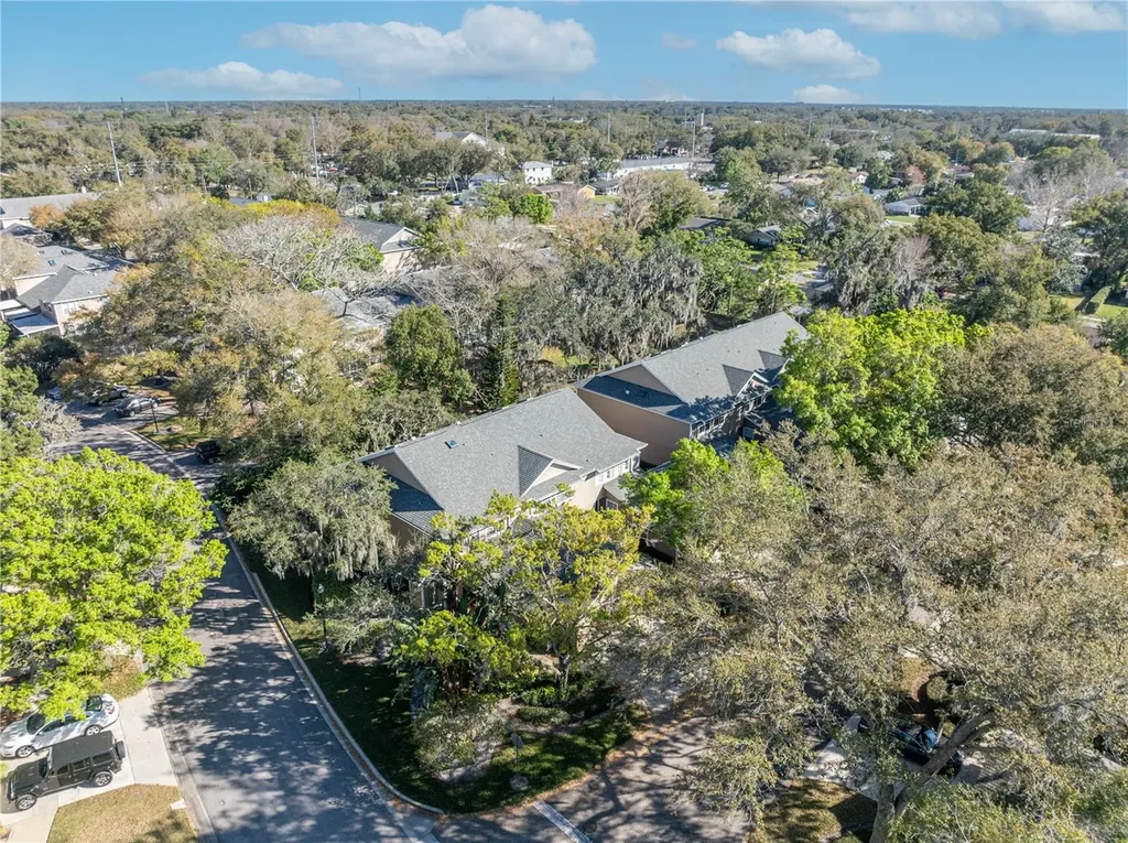 641 Maple Oak. Circle Altamonte Springs FL 32701