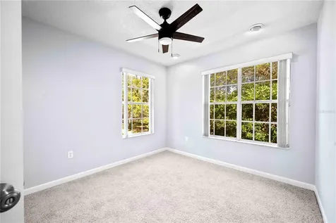 641 Maple Oak. Circle Altamonte Springs FL 32701