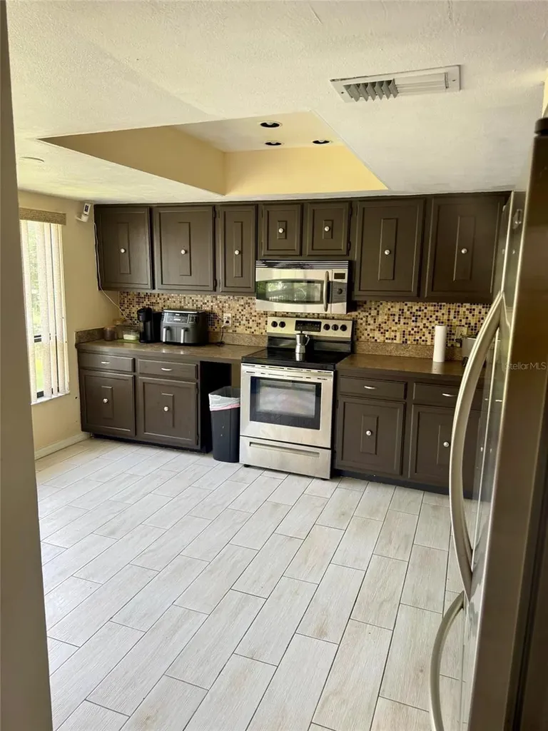4747 Puritan Circle Tampa FL 33617