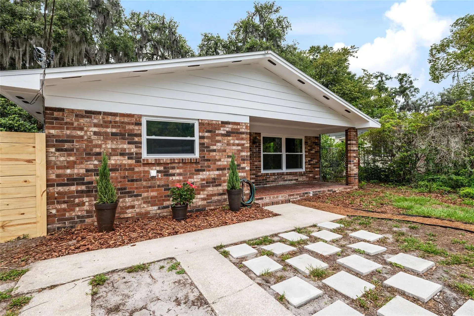 1028 NE 5th Street Gainesville FL 32601