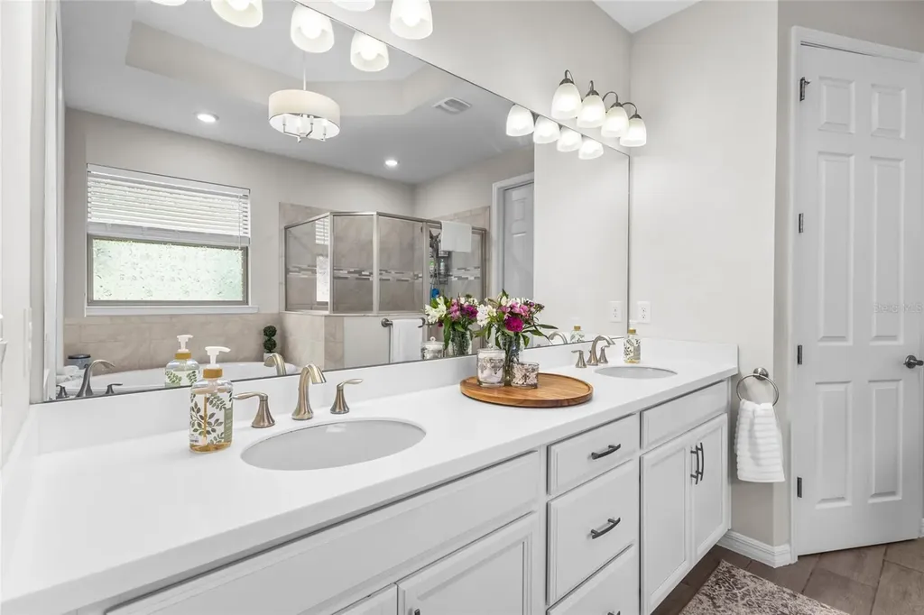 352 Toscavilla Boulevard Nokomis FL 34275