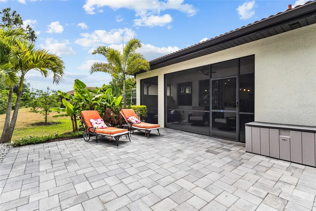 352 Toscavilla Boulevard Nokomis FL 34275