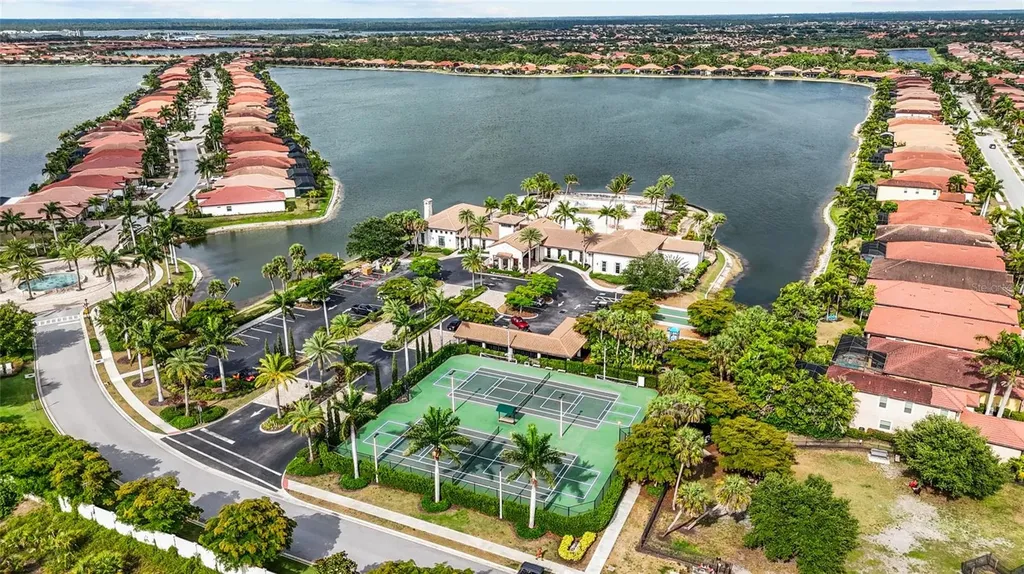 352 Toscavilla Boulevard Nokomis FL 34275