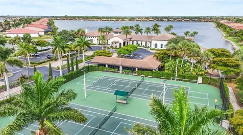 352 Toscavilla Boulevard Nokomis FL 34275
