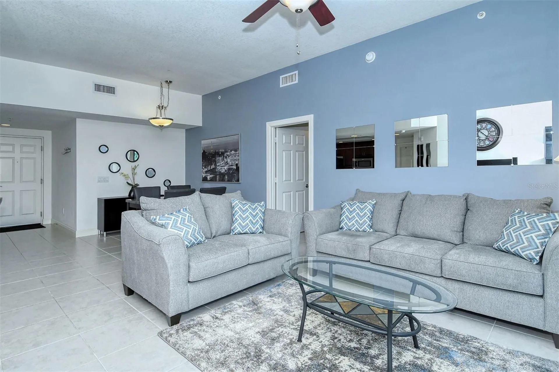 800 N Tamiami Trail Sarasota FL 34236