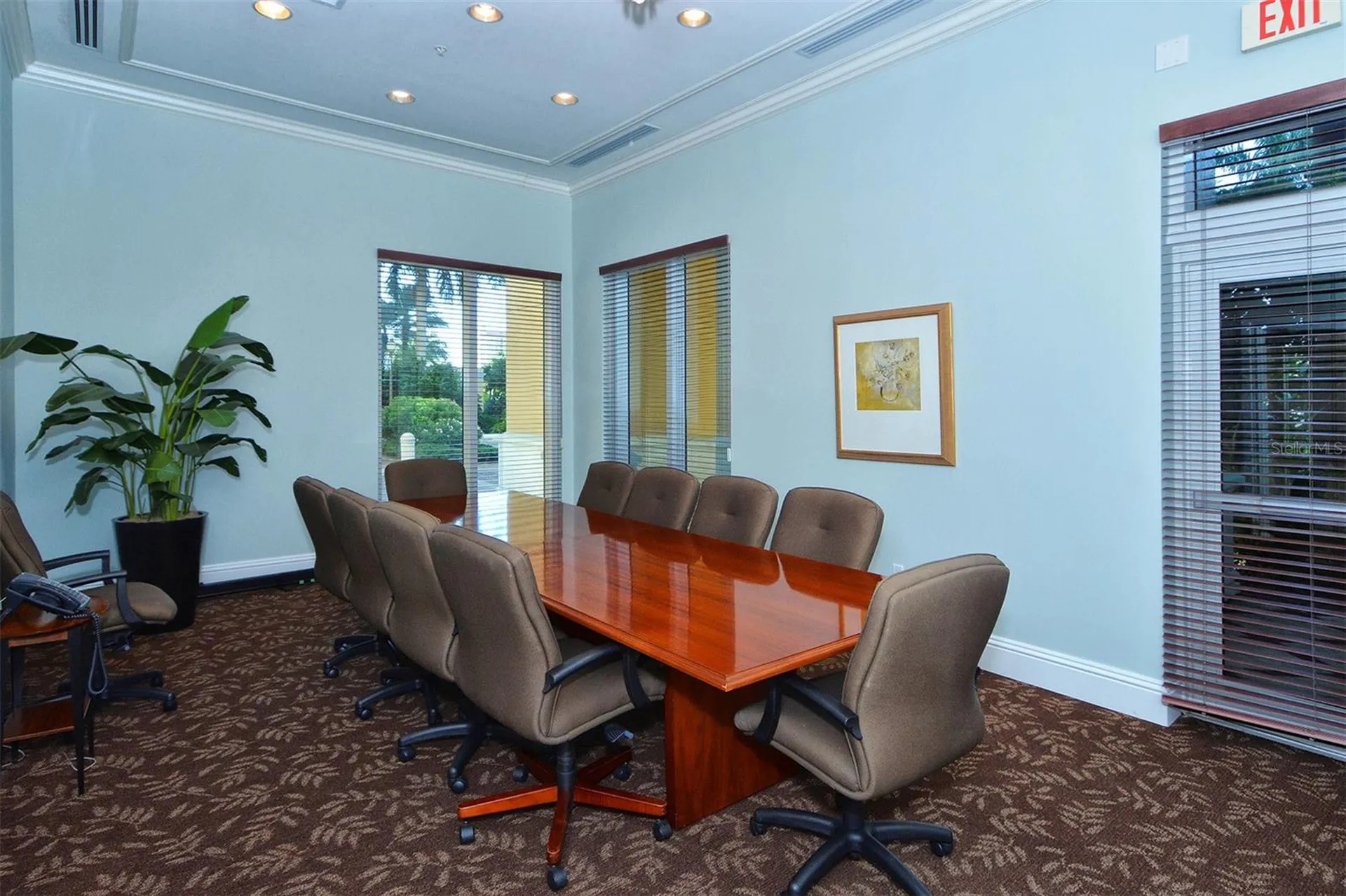 800 N Tamiami Trail Sarasota FL 34236