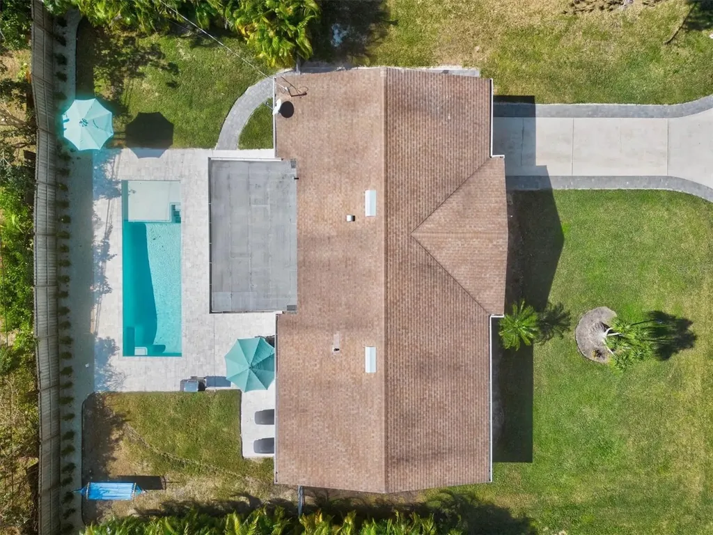 2572 Jefferson Circle Sarasota FL 34239