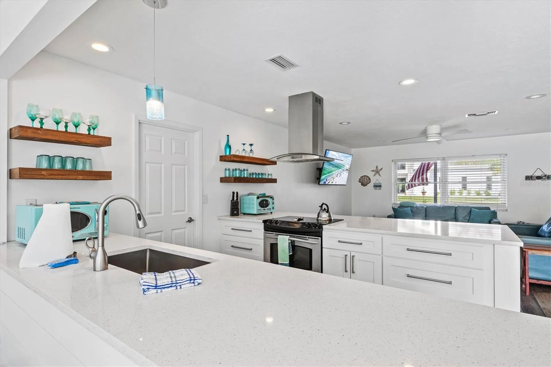 2572 Jefferson Circle Sarasota FL 34239
