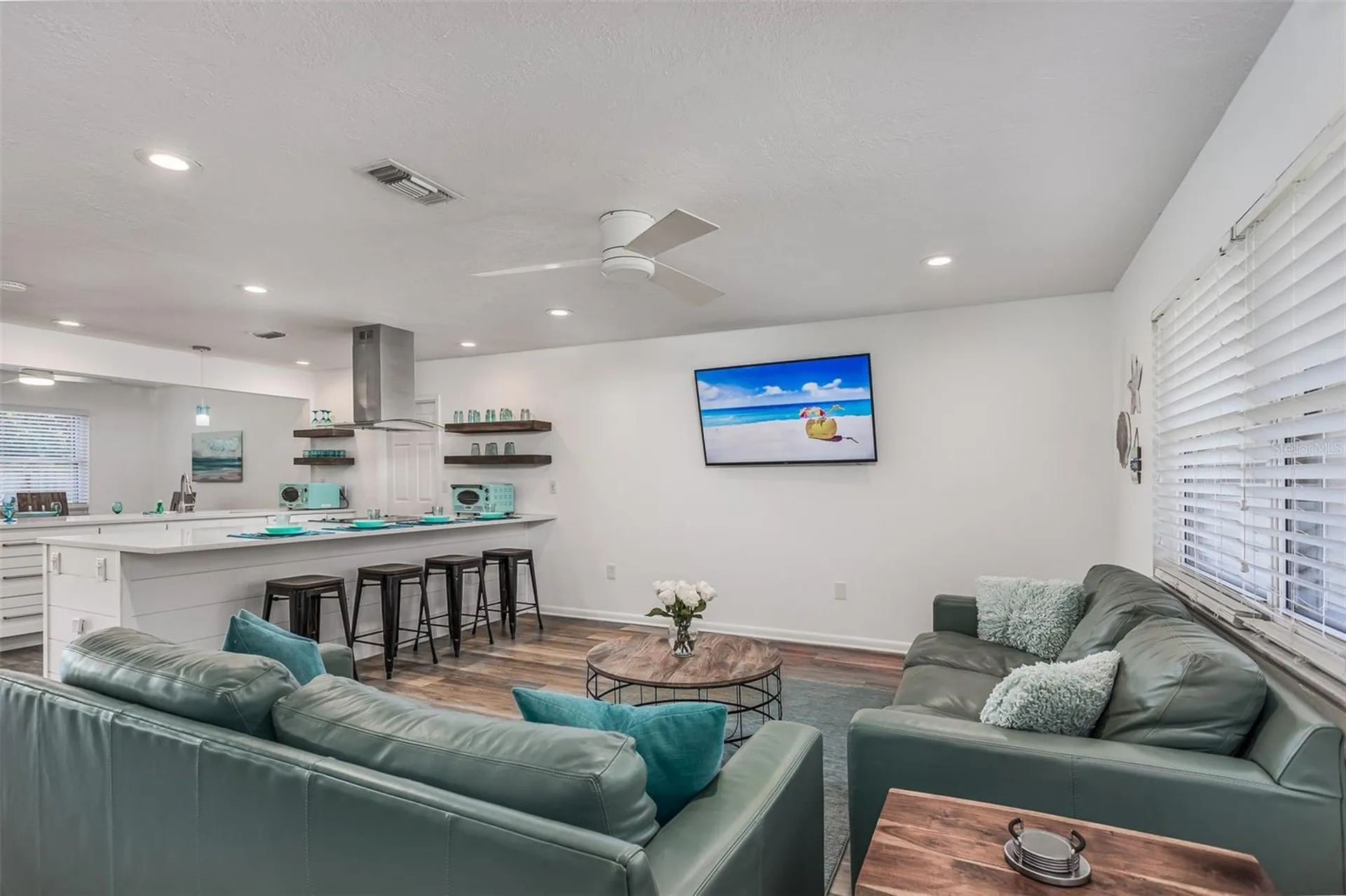 2572 Jefferson Circle Sarasota FL 34239