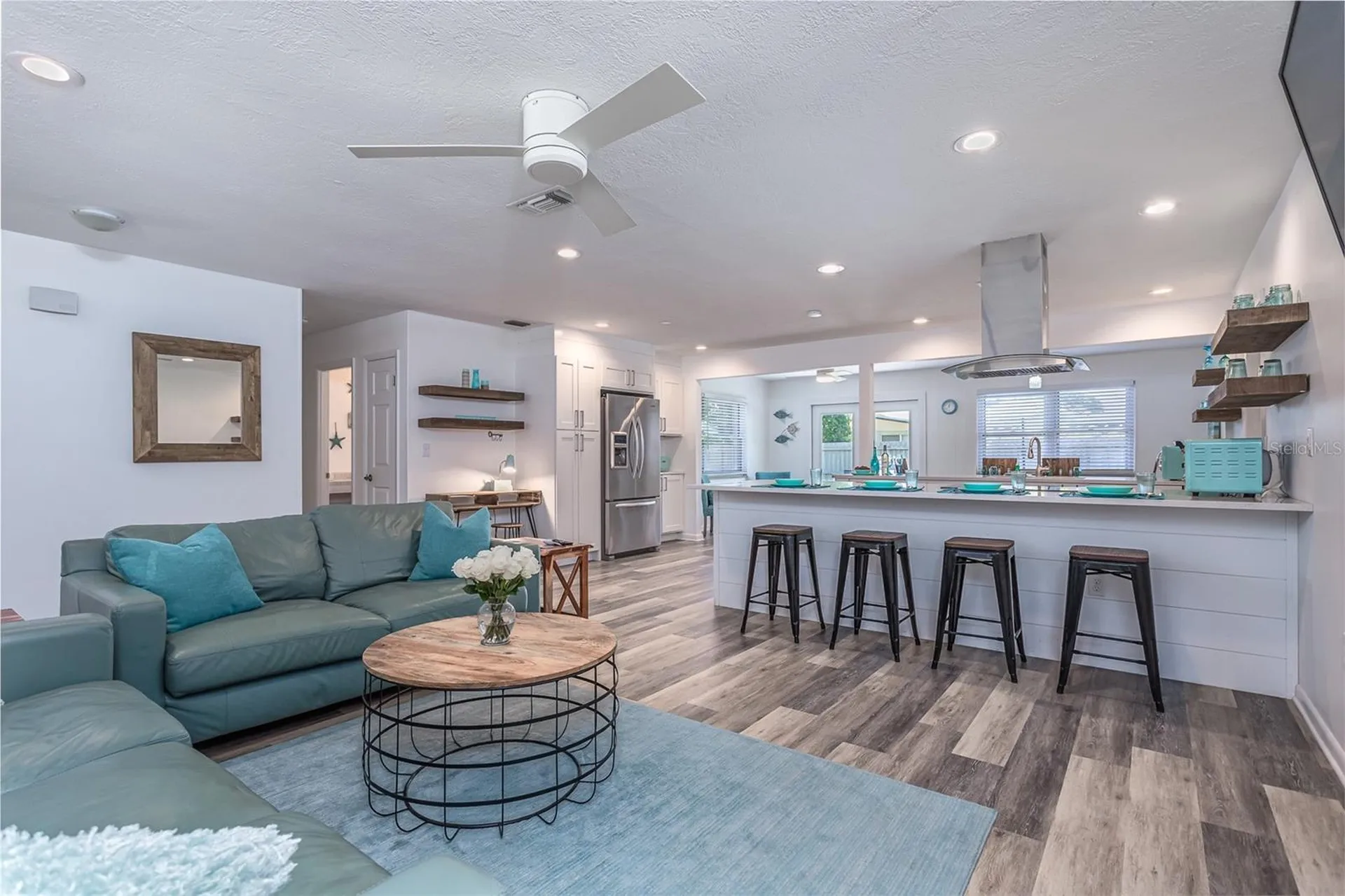 2572 Jefferson Circle Sarasota FL 34239